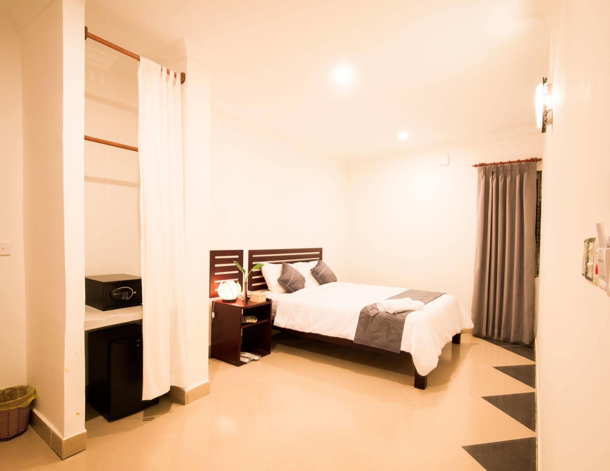 Aime House & Niisaii Apartment Phnom Penh Eksteriør billede