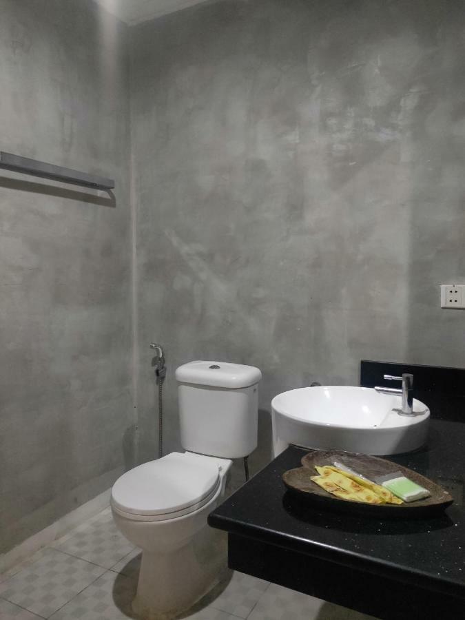 Aime House & Niisaii Apartment Phnom Penh Eksteriør billede